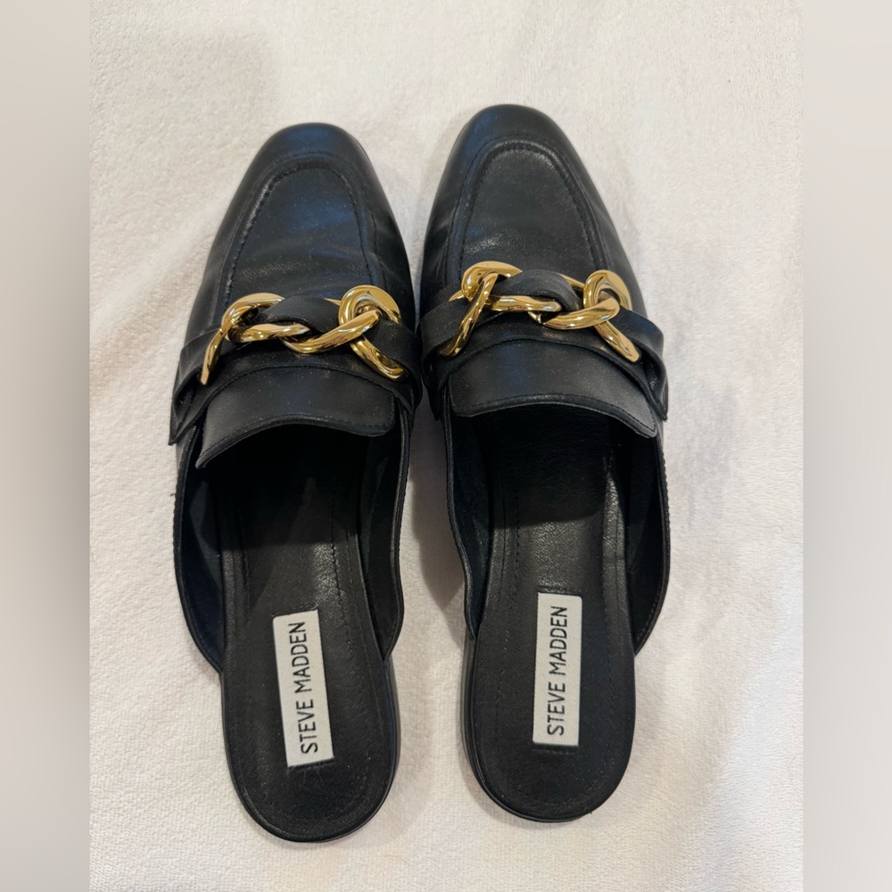 Steve Madden 9.5 slides